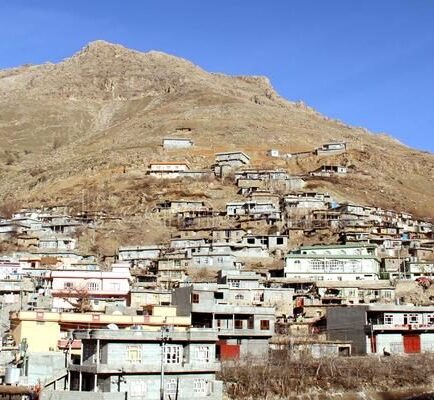 village-nice-contains-some-house-called-halsho-near-qaladiza-town-37649705-640×400